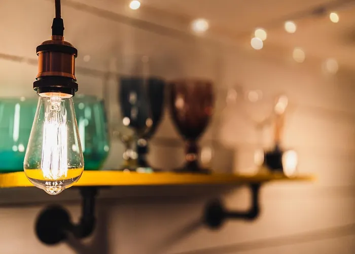 The Horrrsebox Tinyhouse Glamping Garadice